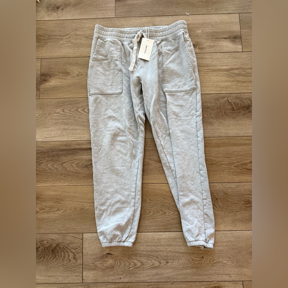 Frame grey sweatpants NWT small